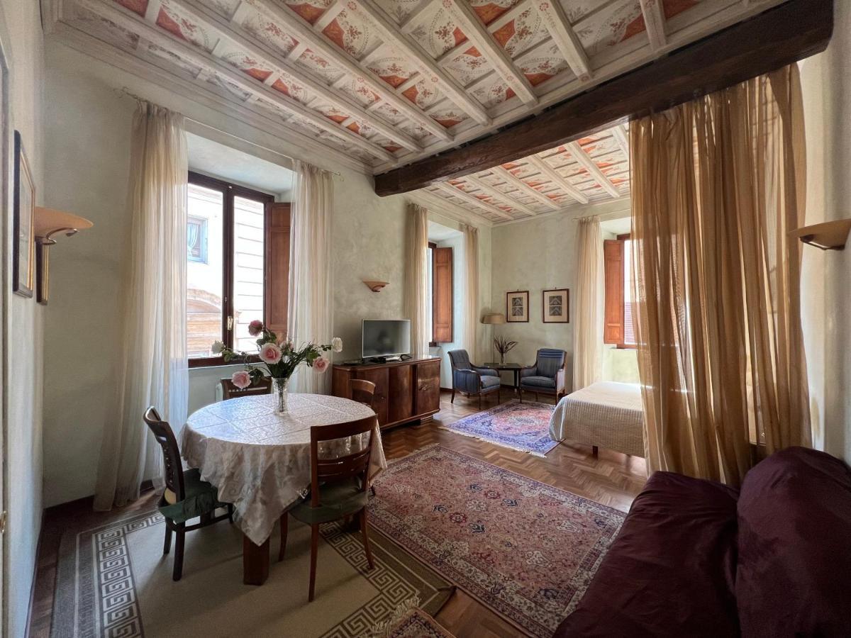 Apartamento Domus Minervae Roma Exterior foto